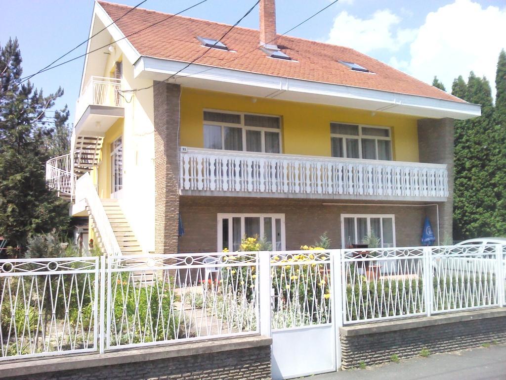 Napfeny Apartment Keszthely Exteriér fotografie